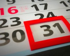 Минтруд опубликовал календарь выходных на 2025 год